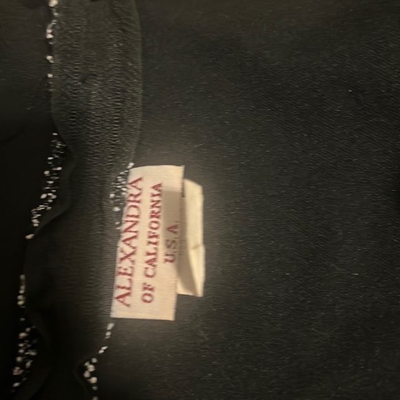 A Classy Sleeveless Symmetrical/Tweed Dress By Alexandra of California. 12P - Picture 11 of 15